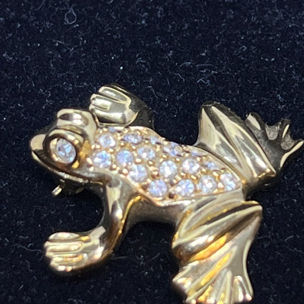 Vintage Gold Tone And Swarovski Crystal Frog Brooch Signed SAL (4085)